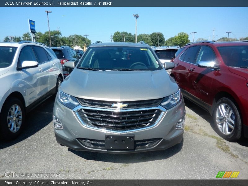 Pepperdust Metallic / Jet Black 2018 Chevrolet Equinox LT