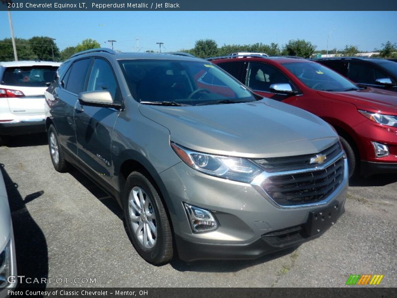 Pepperdust Metallic / Jet Black 2018 Chevrolet Equinox LT
