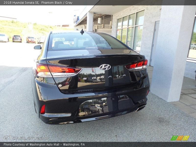 Phantom Black / Gray 2018 Hyundai Sonata SE