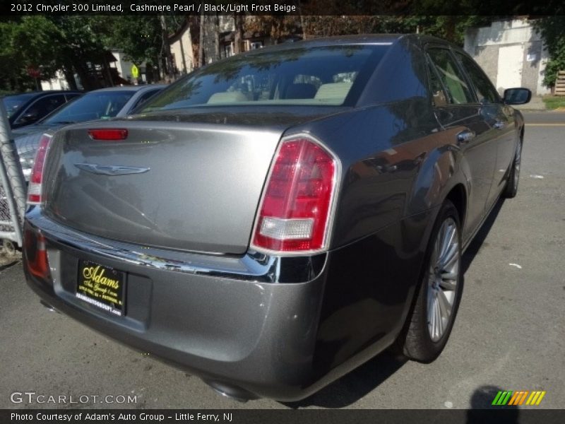 Cashmere Pearl / Black/Light Frost Beige 2012 Chrysler 300 Limited