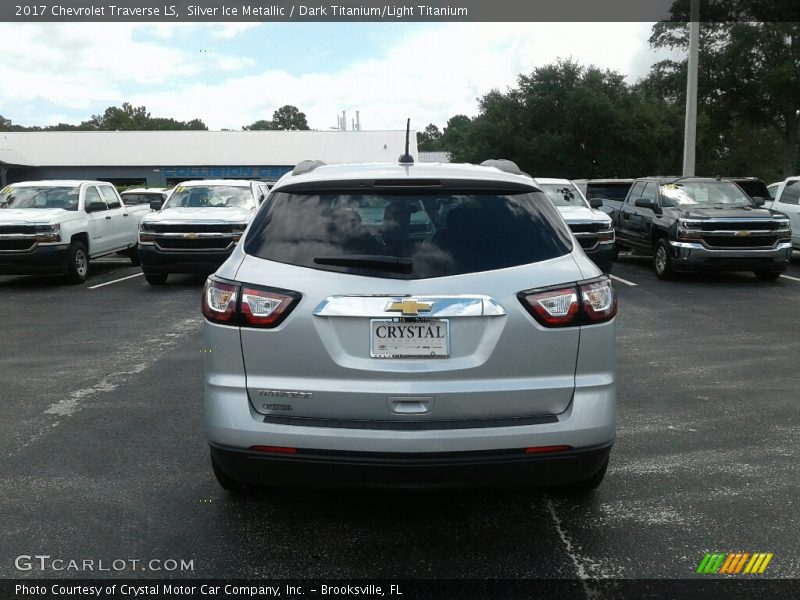 Silver Ice Metallic / Dark Titanium/Light Titanium 2017 Chevrolet Traverse LS