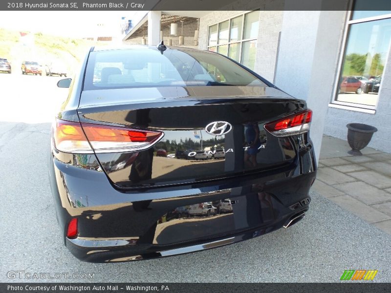 Phantom Black / Gray 2018 Hyundai Sonata SE