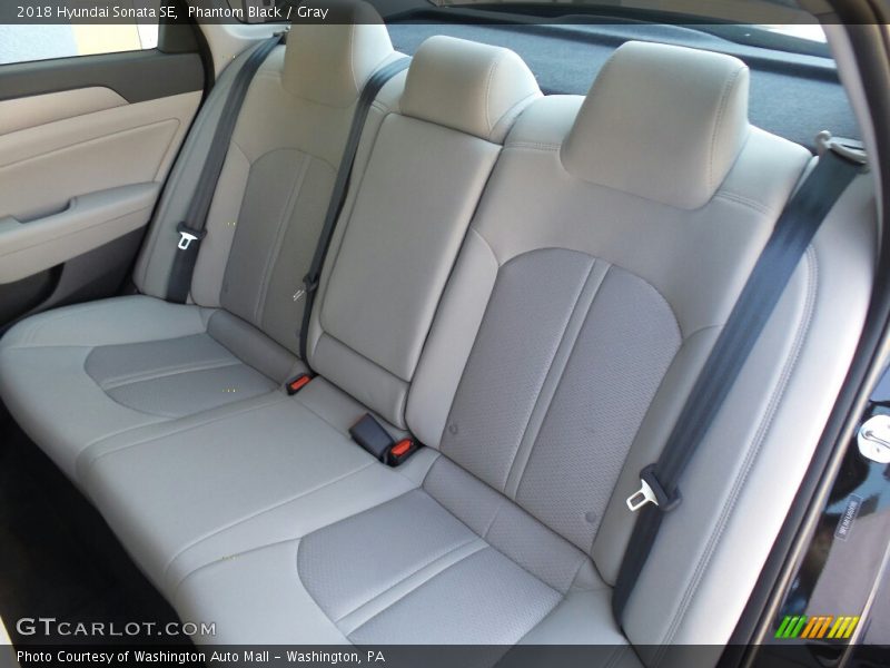 Phantom Black / Gray 2018 Hyundai Sonata SE