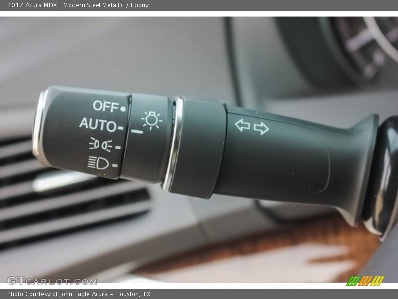 Modern Steel Metallic / Ebony 2017 Acura MDX