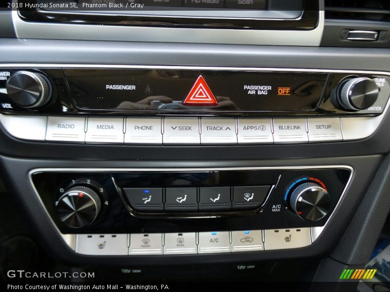 Phantom Black / Gray 2018 Hyundai Sonata SE