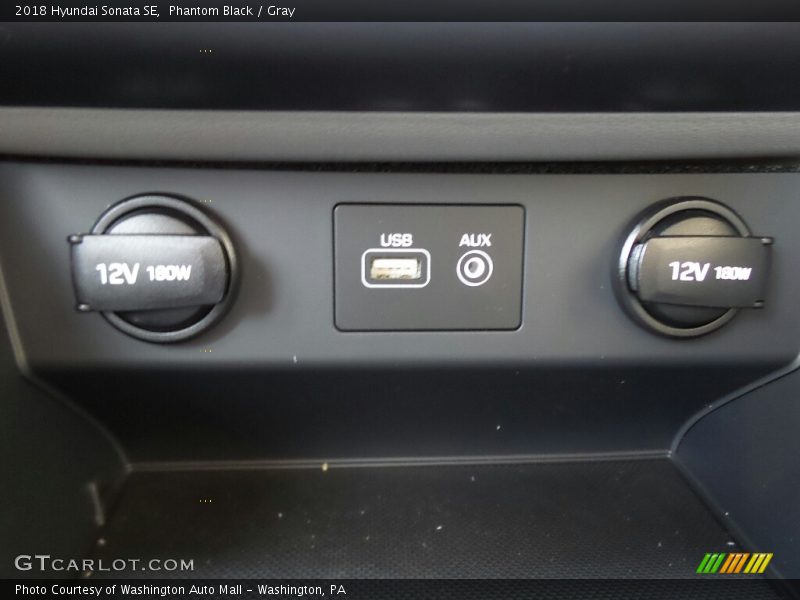 Phantom Black / Gray 2018 Hyundai Sonata SE