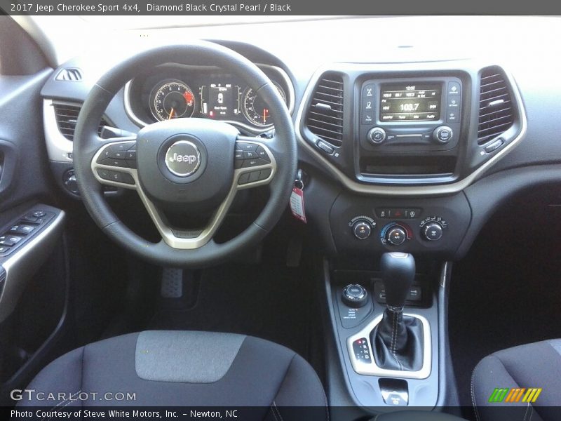 Diamond Black Crystal Pearl / Black 2017 Jeep Cherokee Sport 4x4