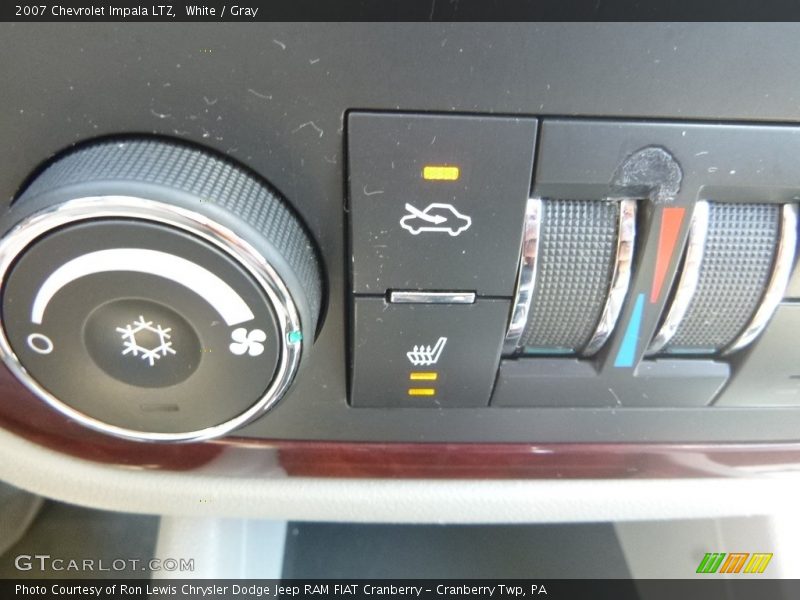 White / Gray 2007 Chevrolet Impala LTZ
