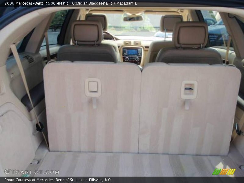Obsidian Black Metallic / Macadamia 2006 Mercedes-Benz R 500 4Matic