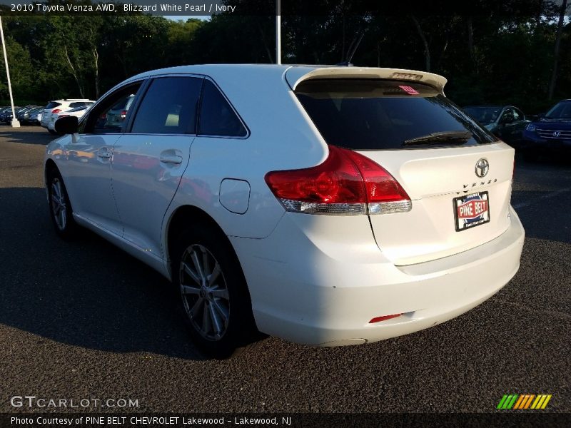 Blizzard White Pearl / Ivory 2010 Toyota Venza AWD