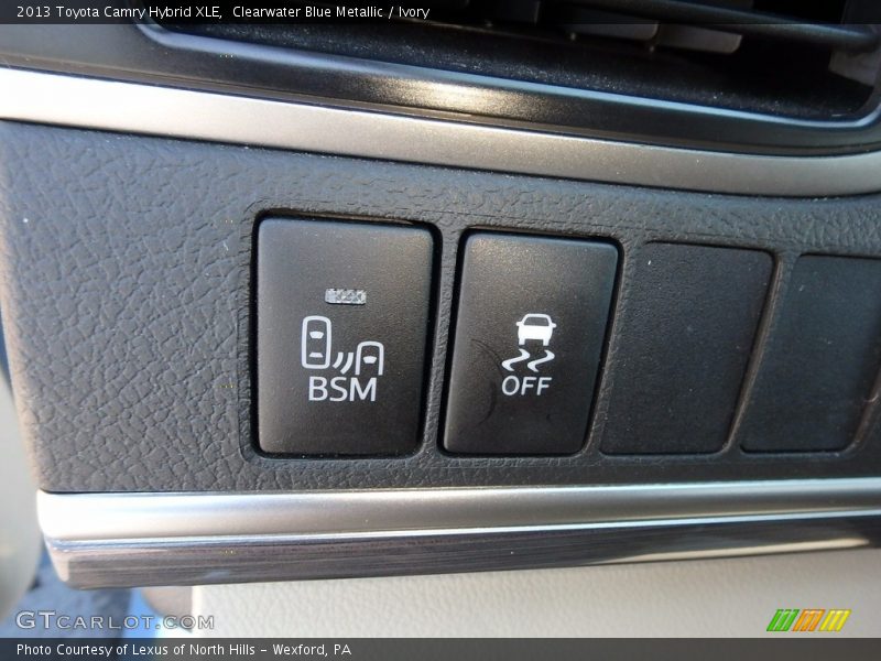 Clearwater Blue Metallic / Ivory 2013 Toyota Camry Hybrid XLE