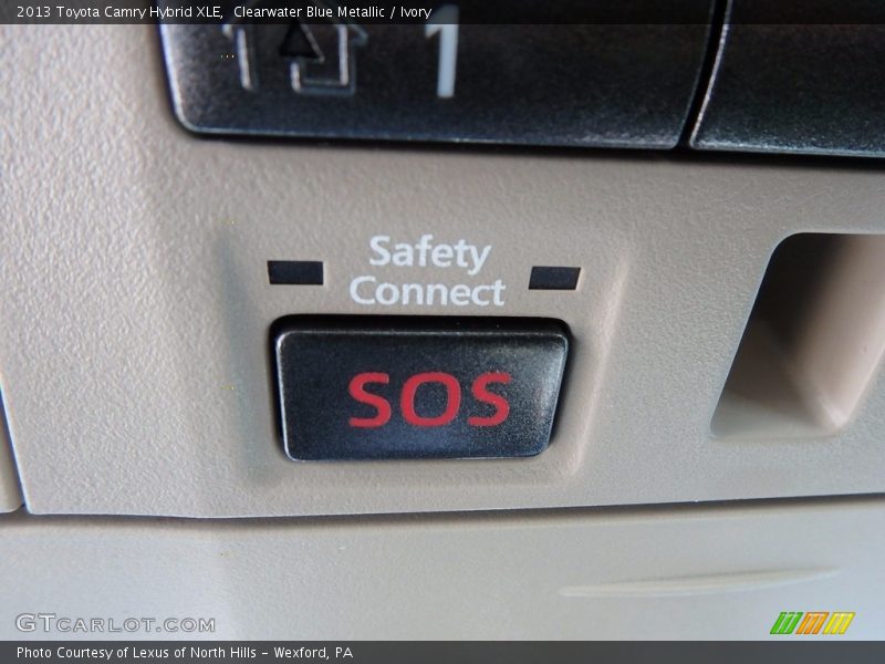 Clearwater Blue Metallic / Ivory 2013 Toyota Camry Hybrid XLE