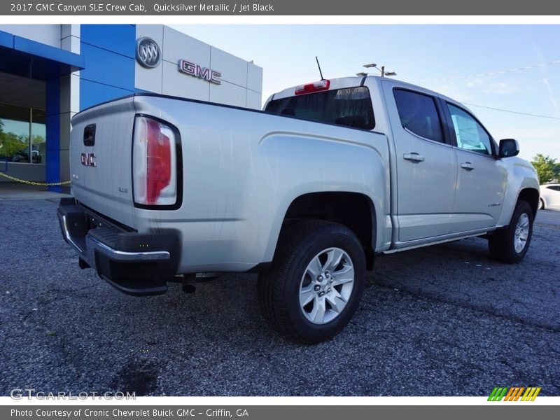 Quicksilver Metallic / Jet Black 2017 GMC Canyon SLE Crew Cab