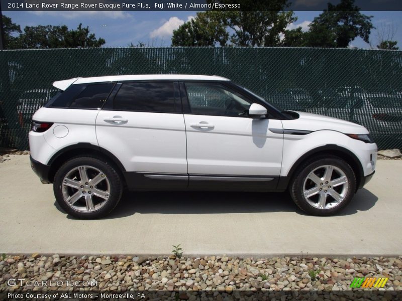 Fuji White / Almond/Espresso 2014 Land Rover Range Rover Evoque Pure Plus