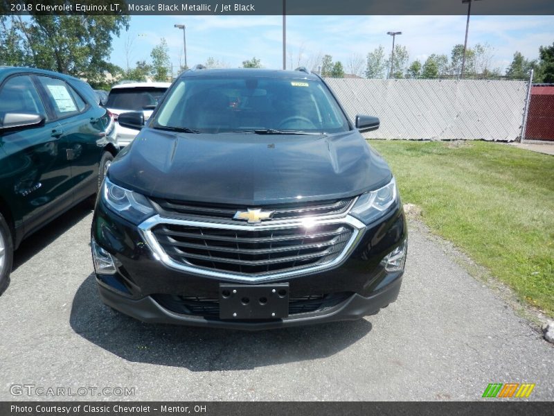 Mosaic Black Metallic / Jet Black 2018 Chevrolet Equinox LT
