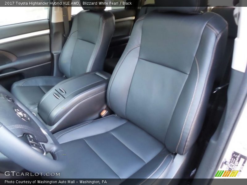 Blizzard White Pearl / Black 2017 Toyota Highlander Hybrid XLE AWD