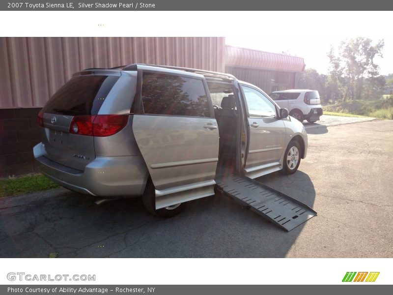 Silver Shadow Pearl / Stone 2007 Toyota Sienna LE