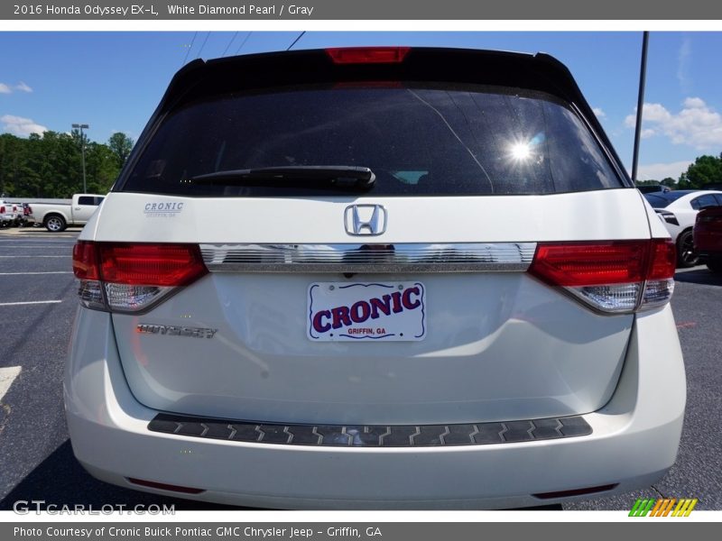 White Diamond Pearl / Gray 2016 Honda Odyssey EX-L