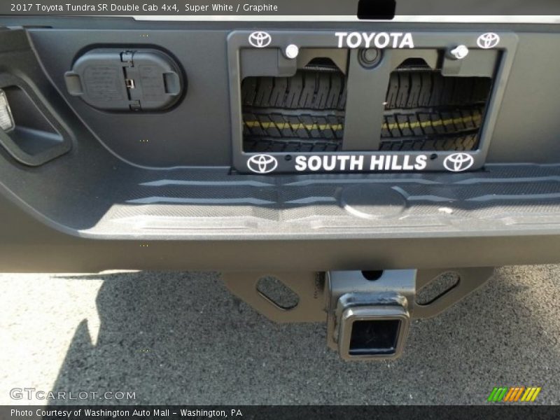 Super White / Graphite 2017 Toyota Tundra SR Double Cab 4x4