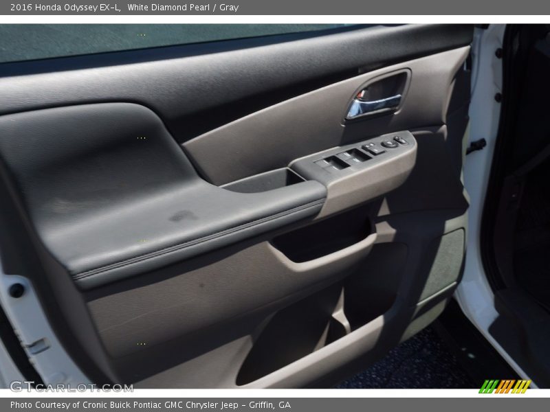 White Diamond Pearl / Gray 2016 Honda Odyssey EX-L