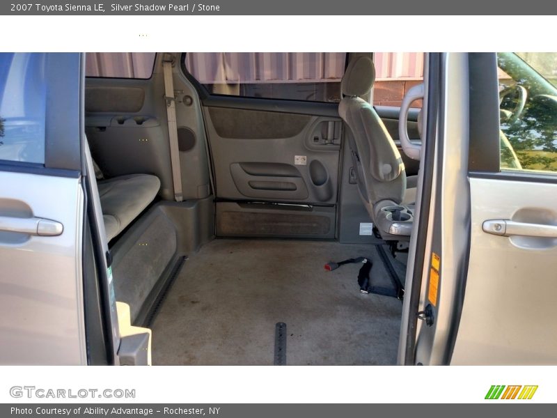 Silver Shadow Pearl / Stone 2007 Toyota Sienna LE