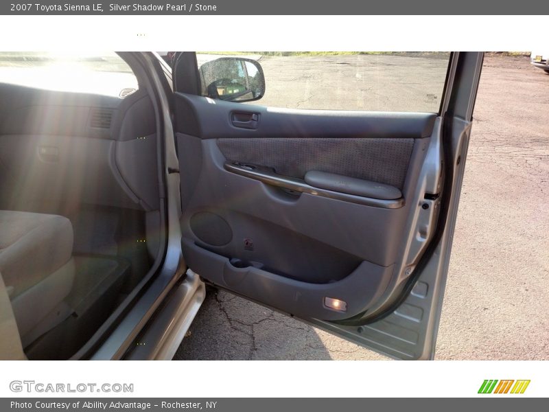 Silver Shadow Pearl / Stone 2007 Toyota Sienna LE