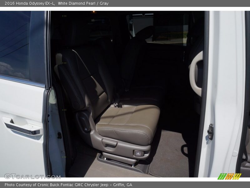 White Diamond Pearl / Gray 2016 Honda Odyssey EX-L