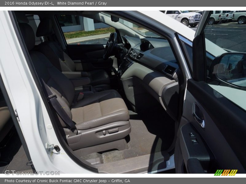 White Diamond Pearl / Gray 2016 Honda Odyssey EX-L
