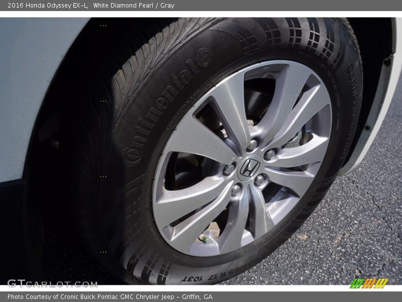 White Diamond Pearl / Gray 2016 Honda Odyssey EX-L