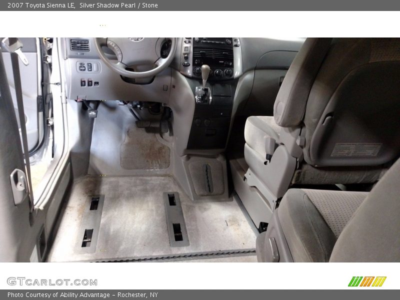 Silver Shadow Pearl / Stone 2007 Toyota Sienna LE