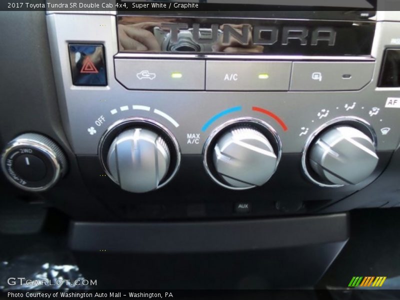 Super White / Graphite 2017 Toyota Tundra SR Double Cab 4x4