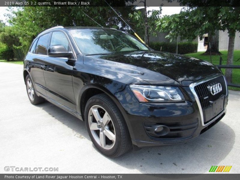 Brilliant Black / Black 2010 Audi Q5 3.2 quattro