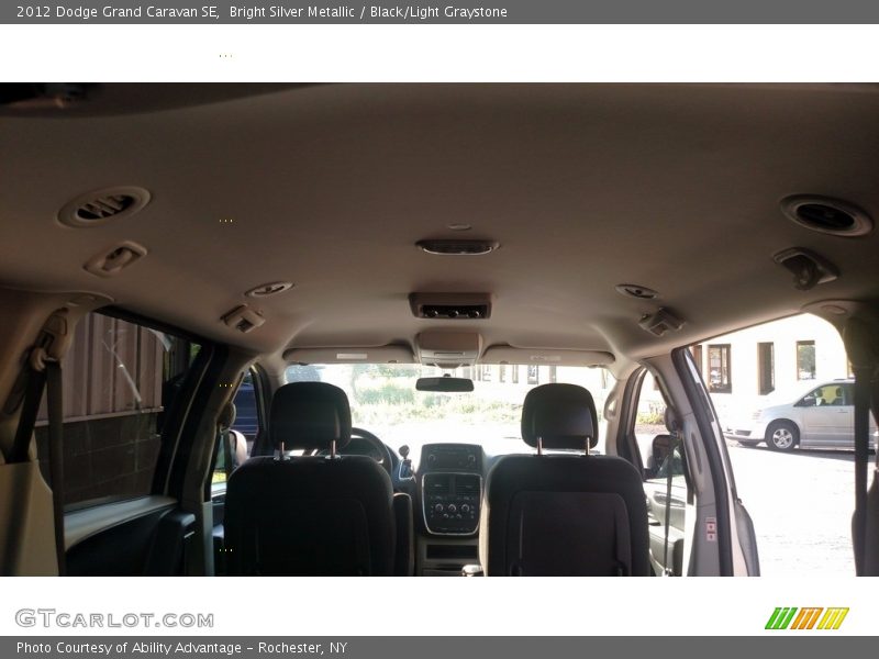 Bright Silver Metallic / Black/Light Graystone 2012 Dodge Grand Caravan SE