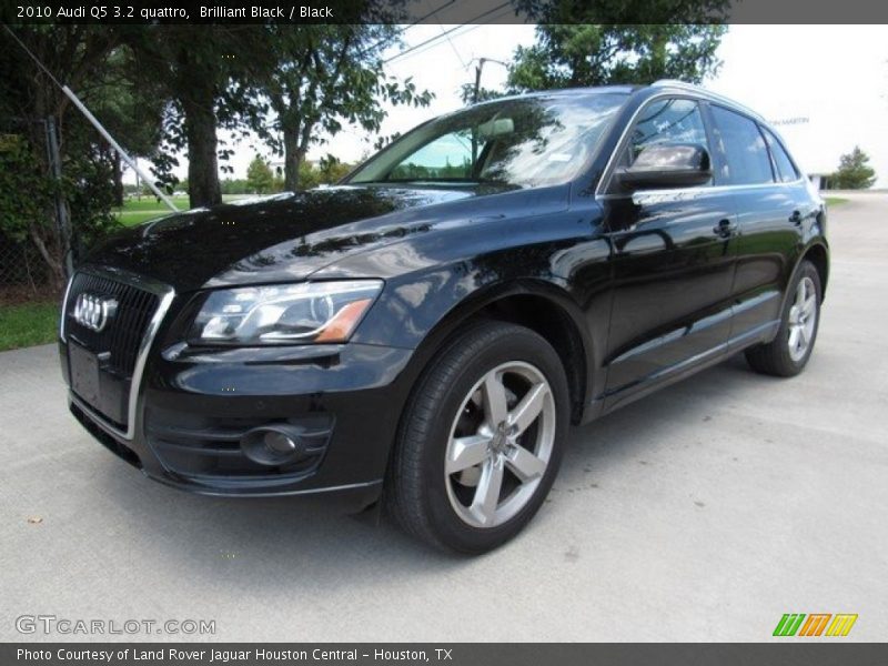 Brilliant Black / Black 2010 Audi Q5 3.2 quattro