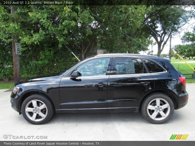 Brilliant Black / Black 2010 Audi Q5 3.2 quattro