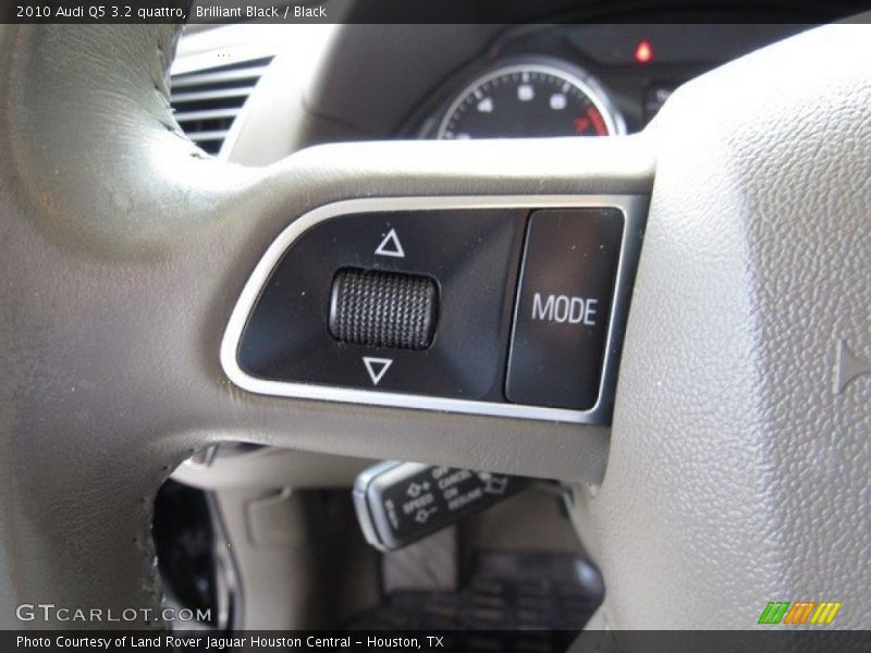 Brilliant Black / Black 2010 Audi Q5 3.2 quattro