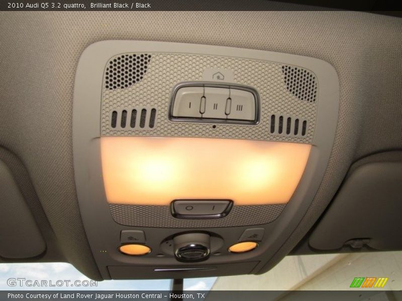 Brilliant Black / Black 2010 Audi Q5 3.2 quattro