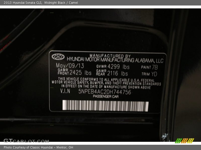 Midnight Black / Camel 2013 Hyundai Sonata GLS