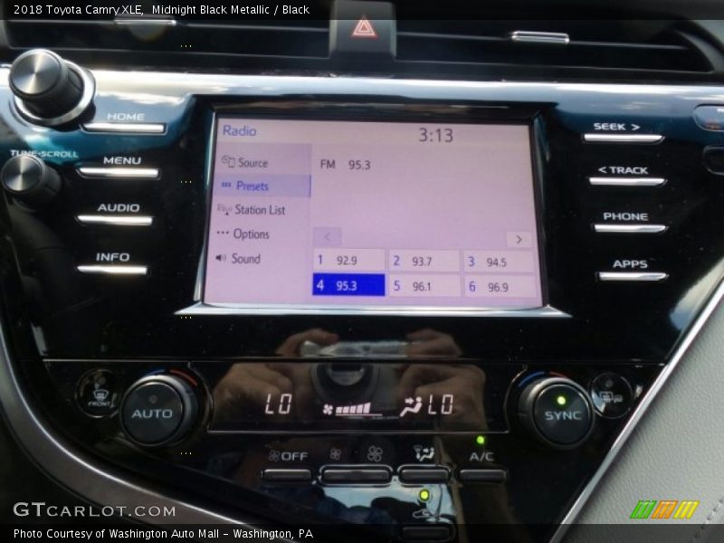 Midnight Black Metallic / Black 2018 Toyota Camry XLE