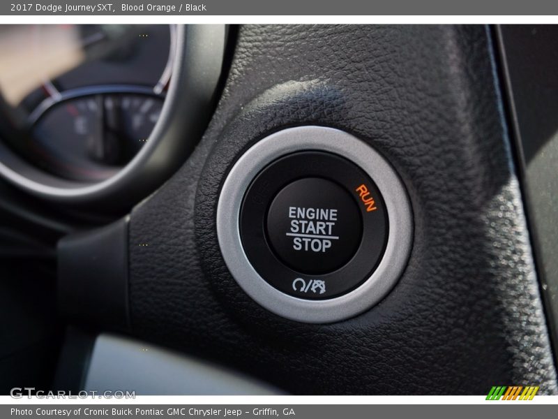 Blood Orange / Black 2017 Dodge Journey SXT