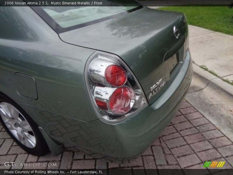 Mystic Emerald Metallic / Frost 2006 Nissan Altima 2.5 S