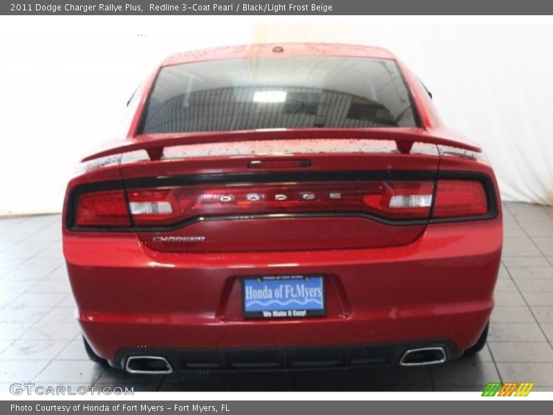 Redline 3-Coat Pearl / Black/Light Frost Beige 2011 Dodge Charger Rallye Plus