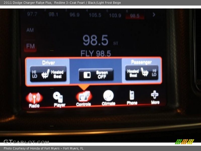 Redline 3-Coat Pearl / Black/Light Frost Beige 2011 Dodge Charger Rallye Plus