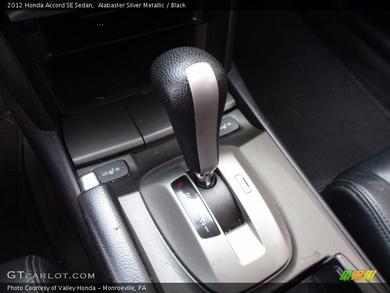 Alabaster Silver Metallic / Black 2012 Honda Accord SE Sedan