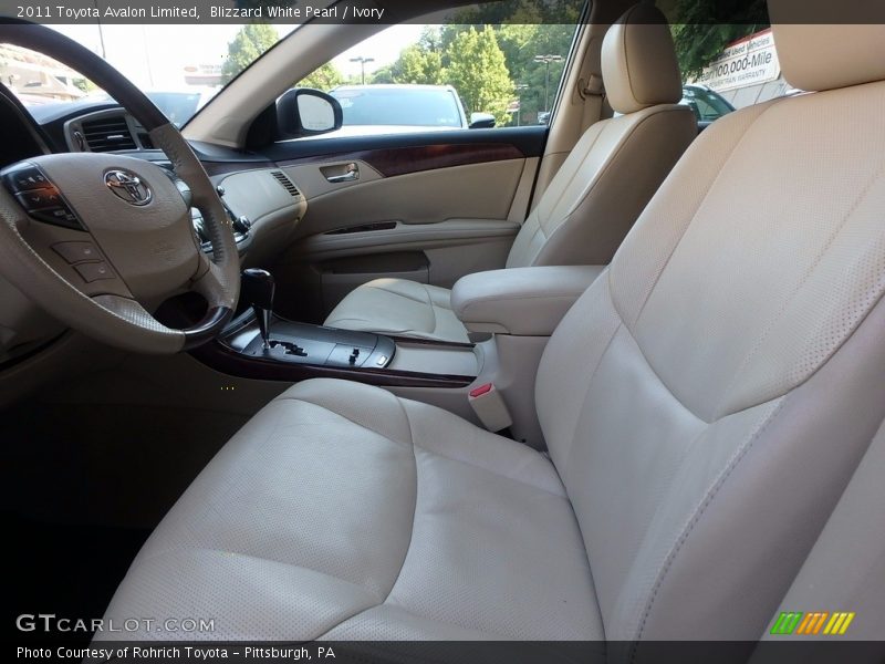 Blizzard White Pearl / Ivory 2011 Toyota Avalon Limited