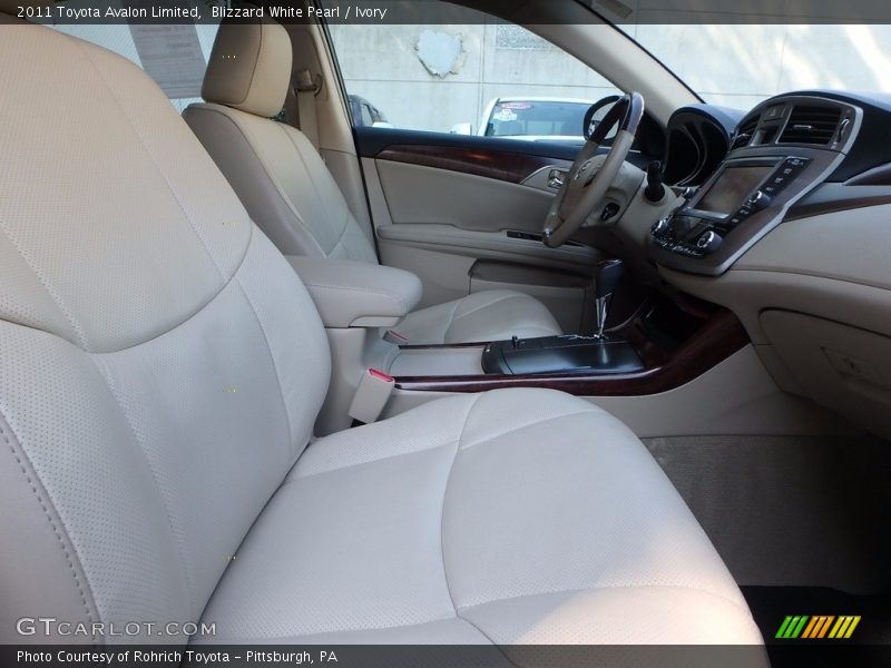 Blizzard White Pearl / Ivory 2011 Toyota Avalon Limited