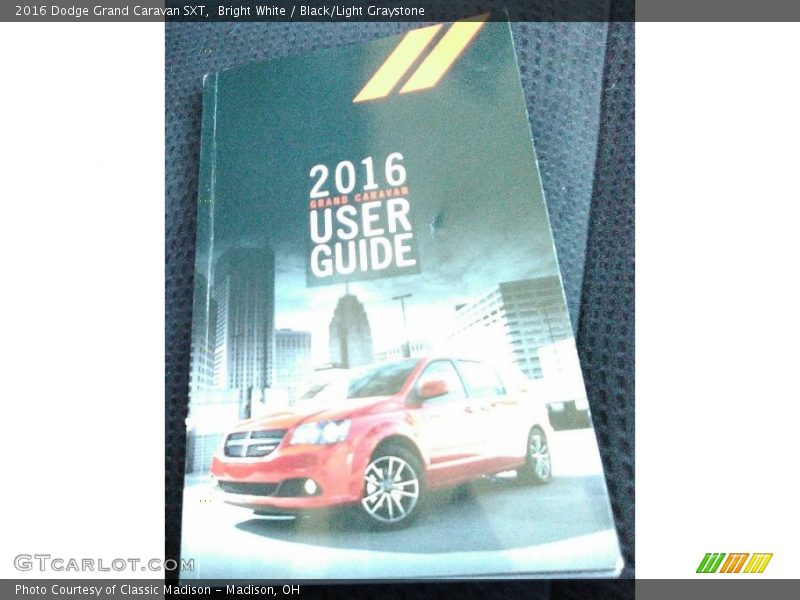 Bright White / Black/Light Graystone 2016 Dodge Grand Caravan SXT