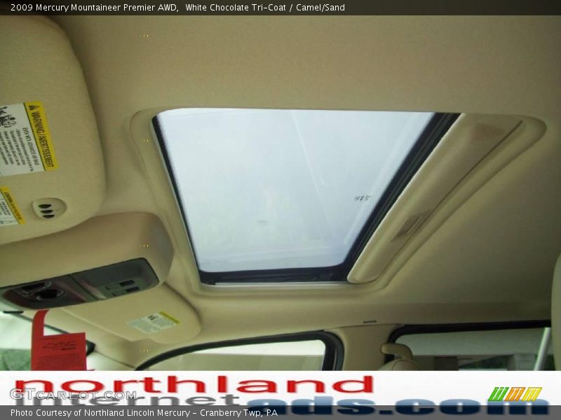 White Chocolate Tri-Coat / Camel/Sand 2009 Mercury Mountaineer Premier AWD