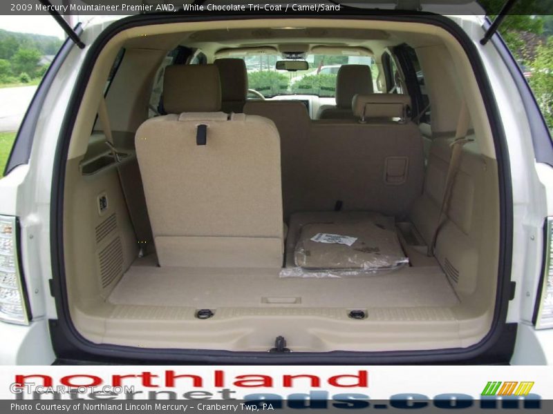 White Chocolate Tri-Coat / Camel/Sand 2009 Mercury Mountaineer Premier AWD