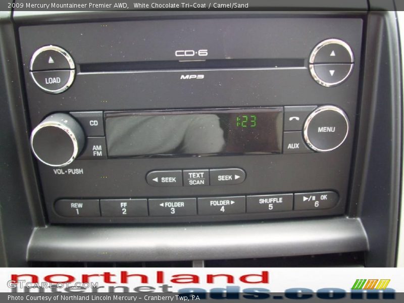 White Chocolate Tri-Coat / Camel/Sand 2009 Mercury Mountaineer Premier AWD